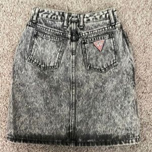 Vintage 80’s acid wash Guess denim skirt